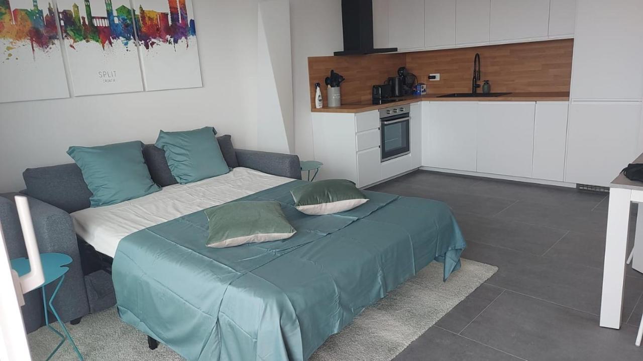 Luxury Apartment- Balcony- Private Rooftop And Jacuzzi- Common Pool 特罗吉尔 外观 照片